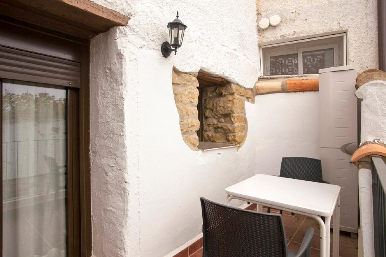 Apartamentos Casa Samper Santa Eulalia de Gállego Chambre photo